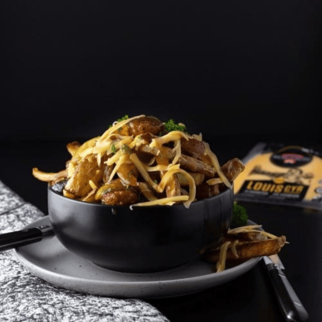 Le Louis Cyr - Distribution MV